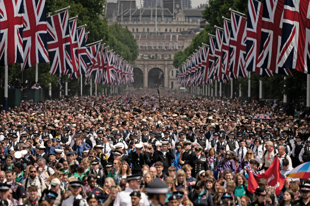 El pueblo británico celebrando el Jubileo de Platino de Isabel II. Fuente: www.royal.uk